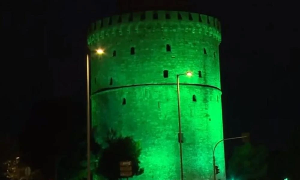 Πράσινος ο Λευκός Πύργος: Συμβολική η αλλαγή χρώματος